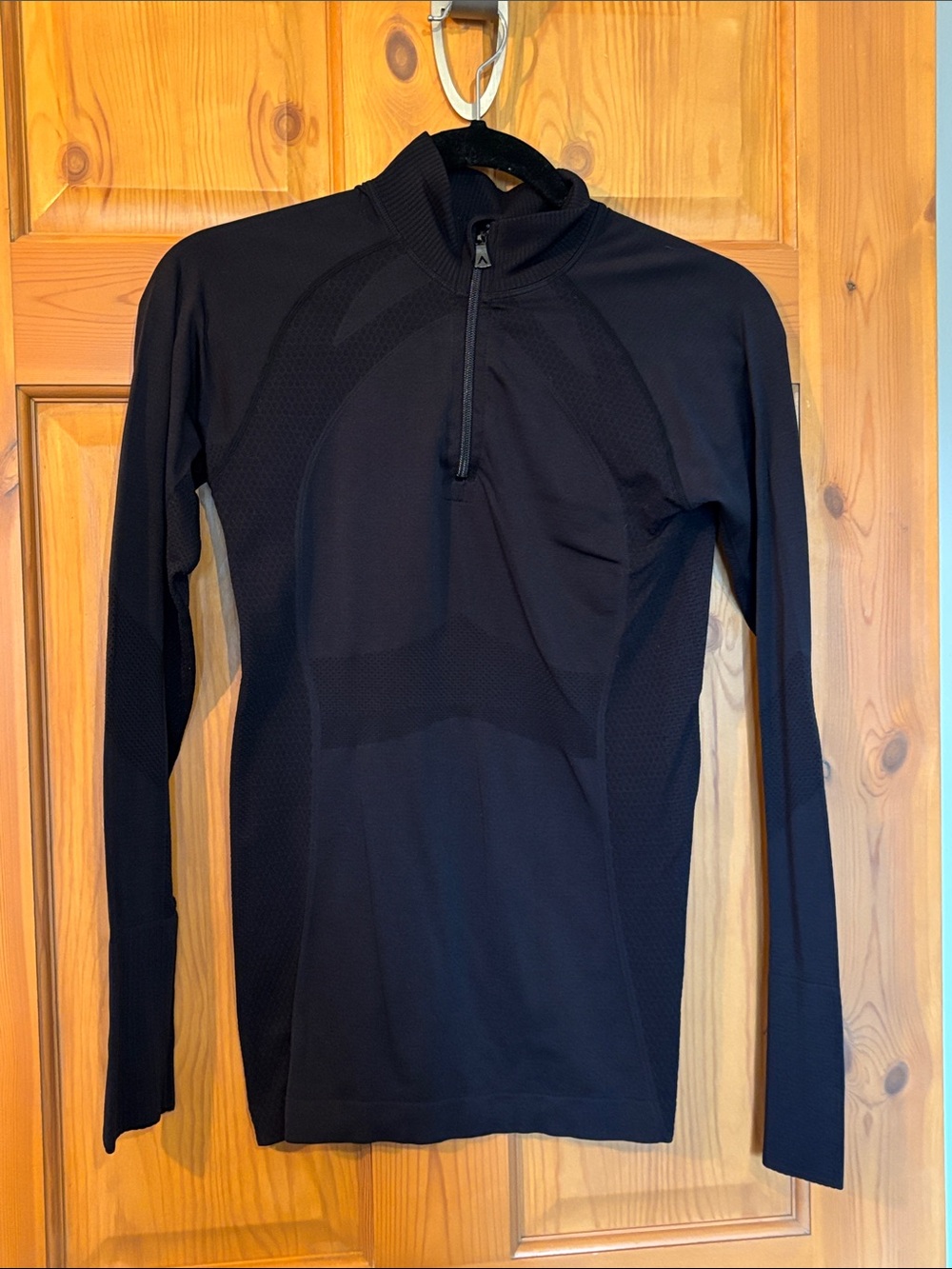 Black Anique 1/4 zip sunshirt
